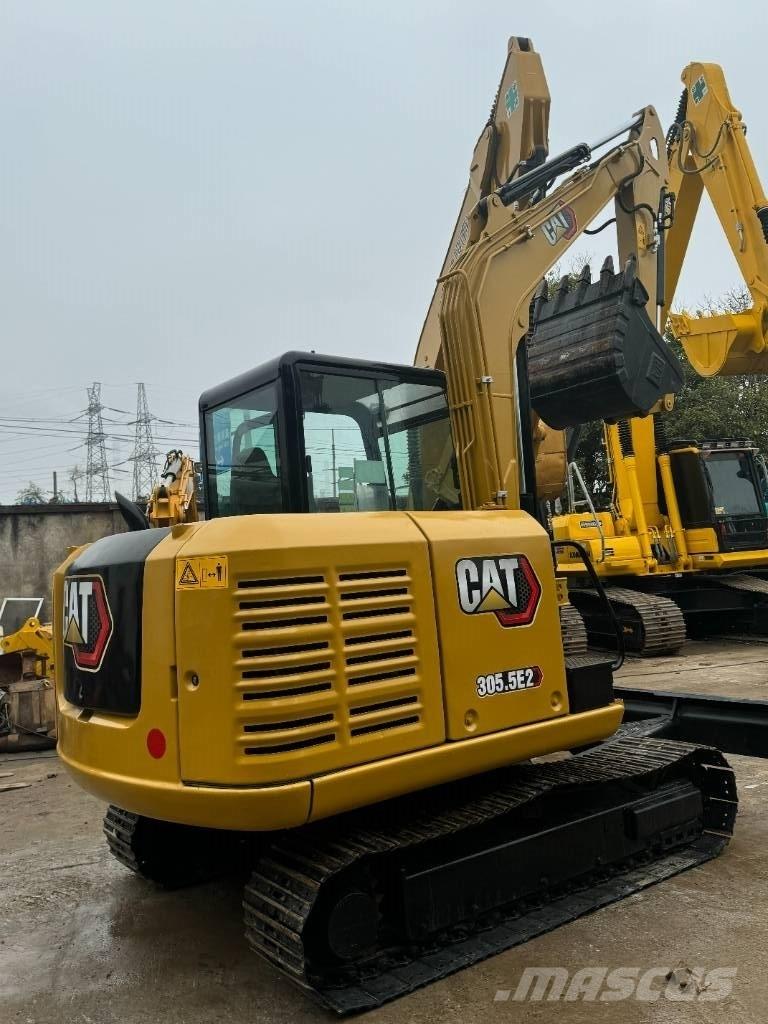 CAT 305.5 Miniescavadeiras