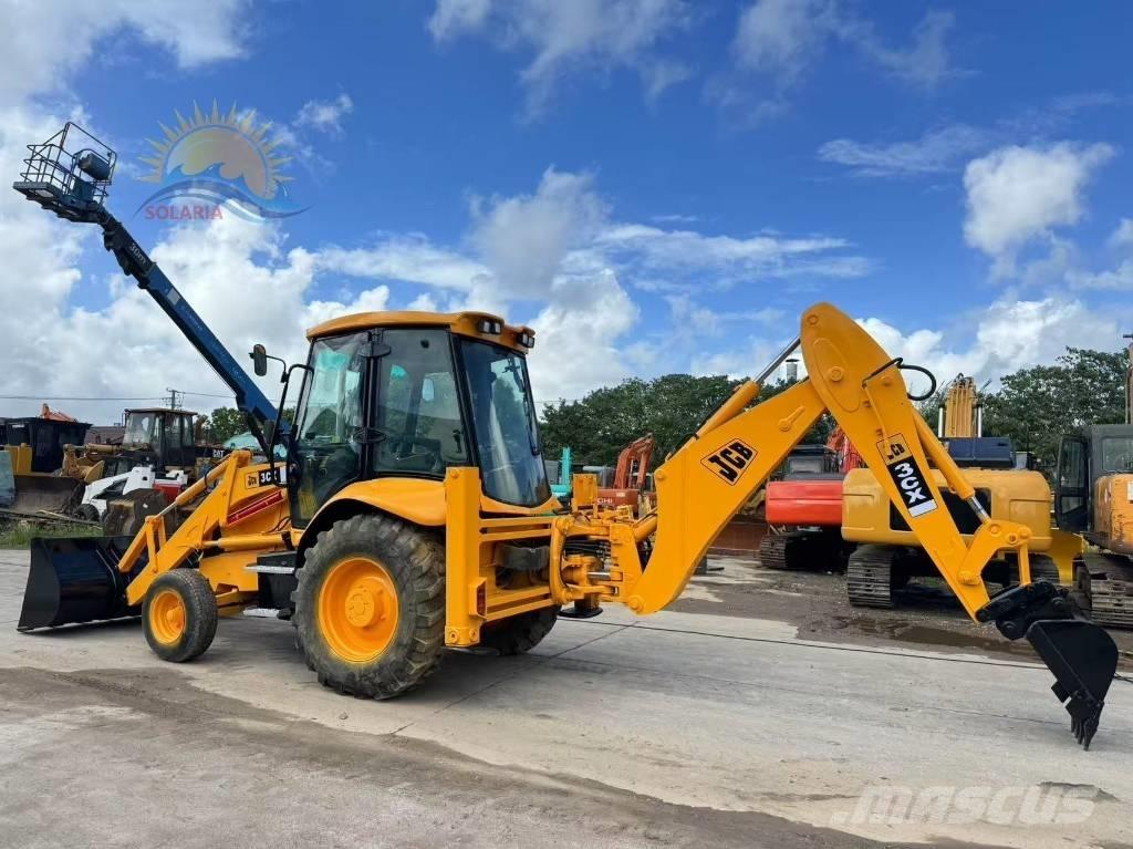 JCB 3 CX Retroescavadeiras