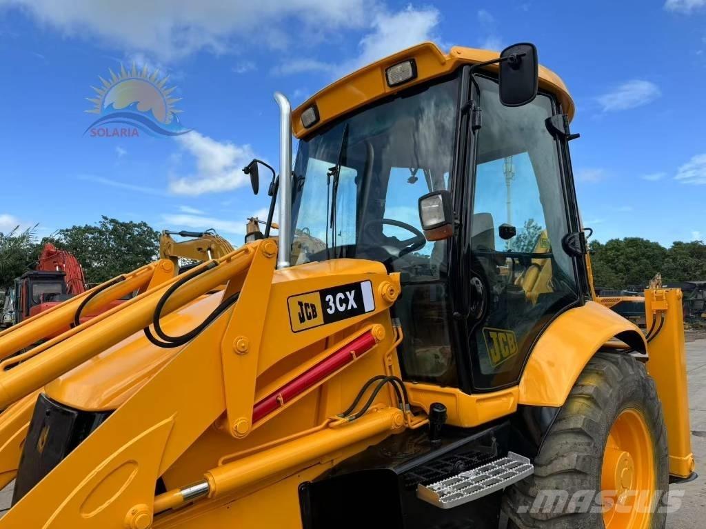 JCB 3 CX Retroescavadeiras