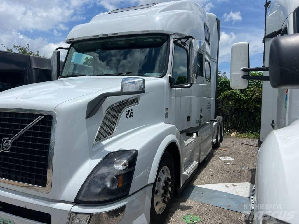 Volvo VNL 780 Cavalos Mecânicos