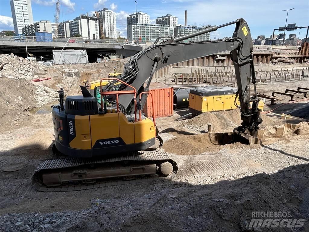 Volvo ECR235EL Escavadeiras de esteiras