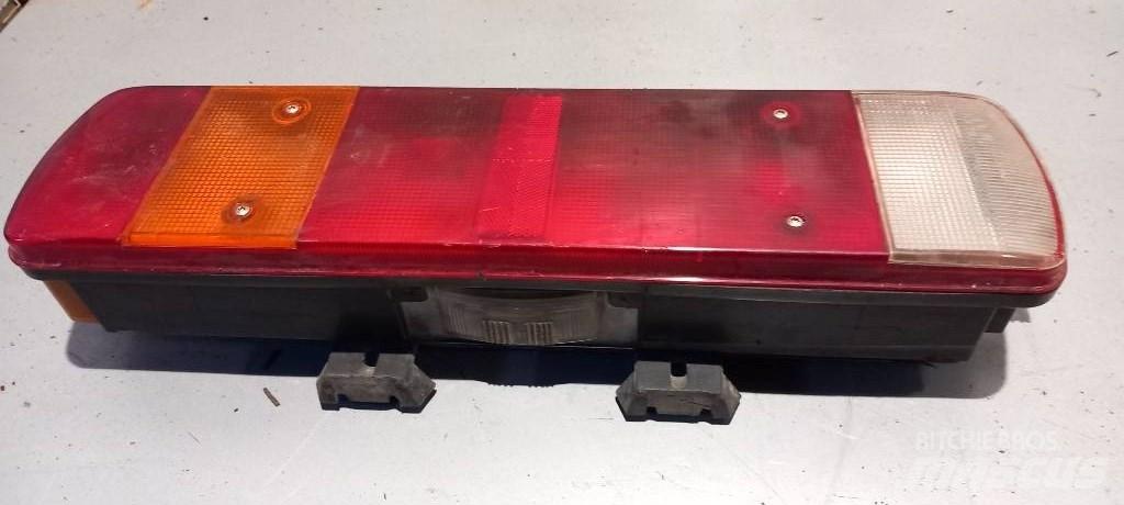 Scania R440  1504609 Chassis e suspensões