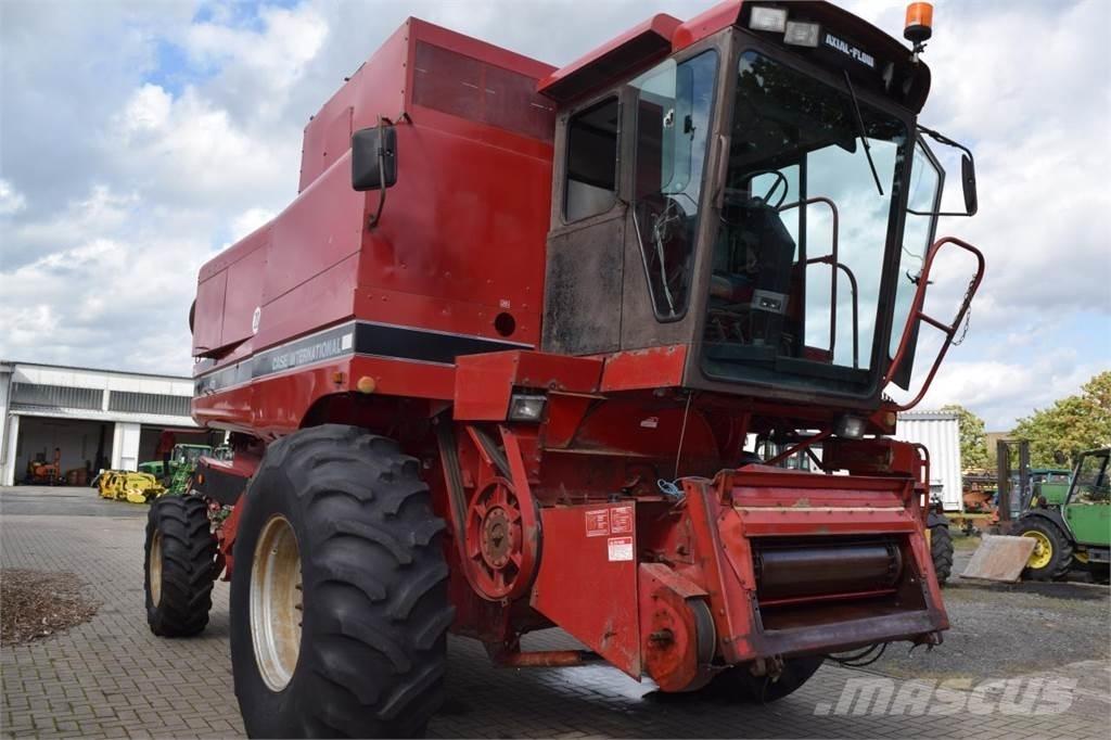 Case IH 1680 Axial Ceifeiras debulhadoras