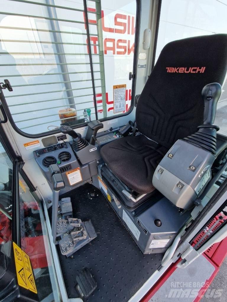 Takeuchi TB 153 FR Miniescavadeiras