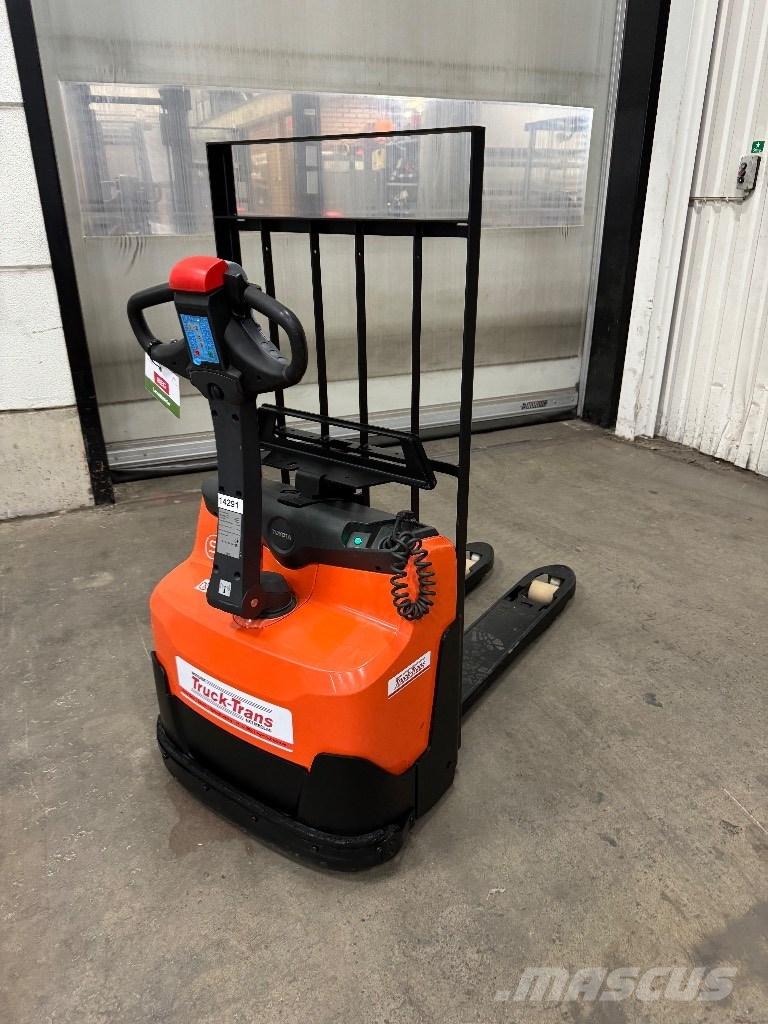 Toyota LWI160 Porta palettes