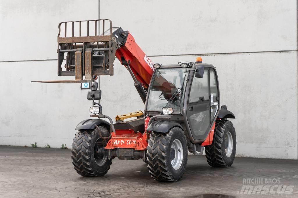Manitou MLT 627 Manipulador telescópico