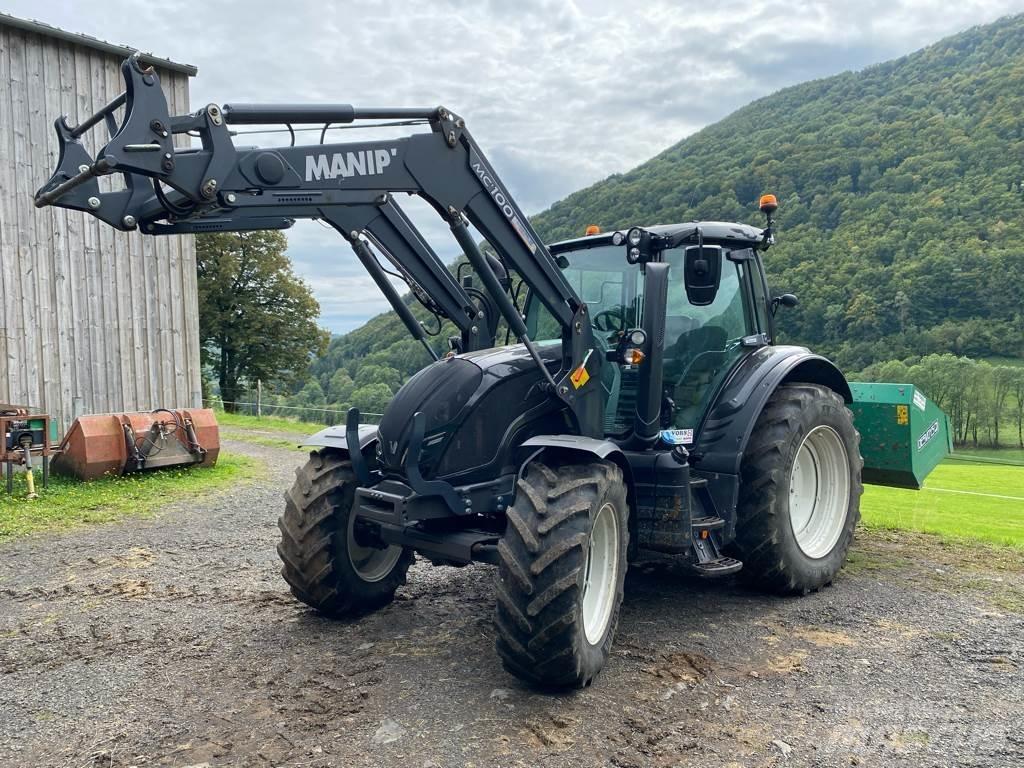 Valtra N134  HiTECH Tratores Agrícolas usados