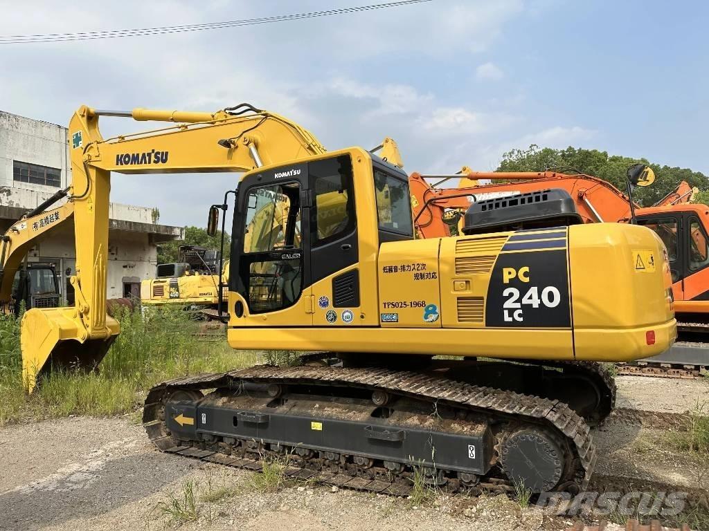 Komatsu PC240-8 Escavadeiras de esteiras