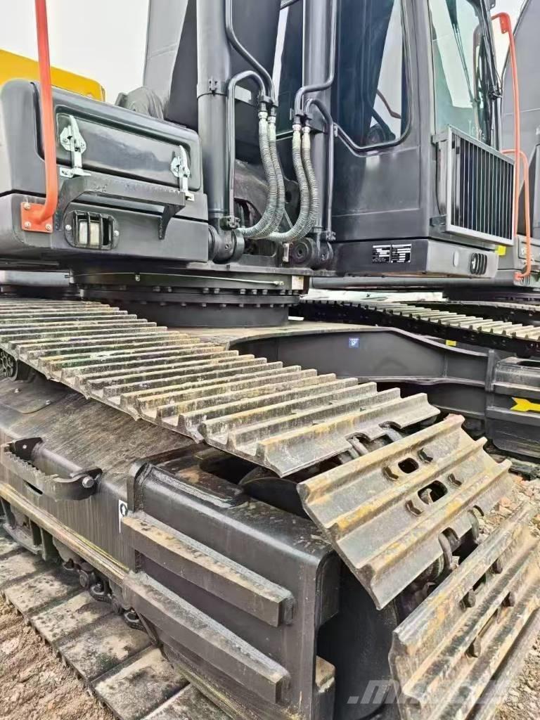 Volvo 240 Escavadeiras de esteiras