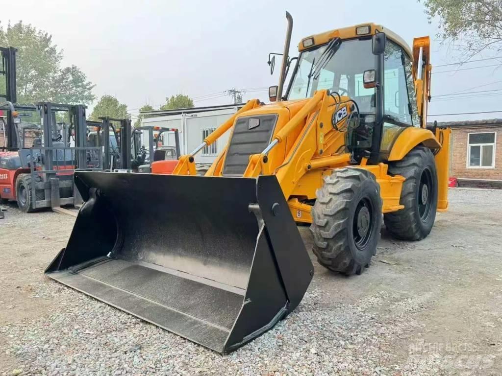 JCB 3 CX Retroescavadeiras