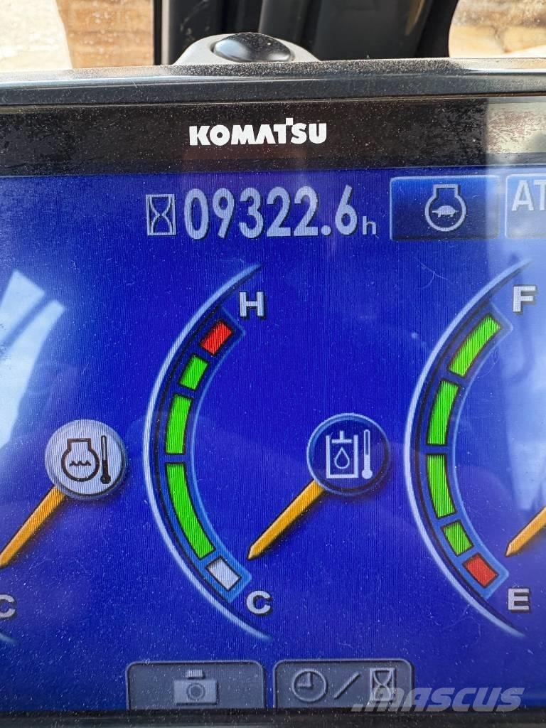 Komatsu PC 138 US Escavadeiras de esteiras