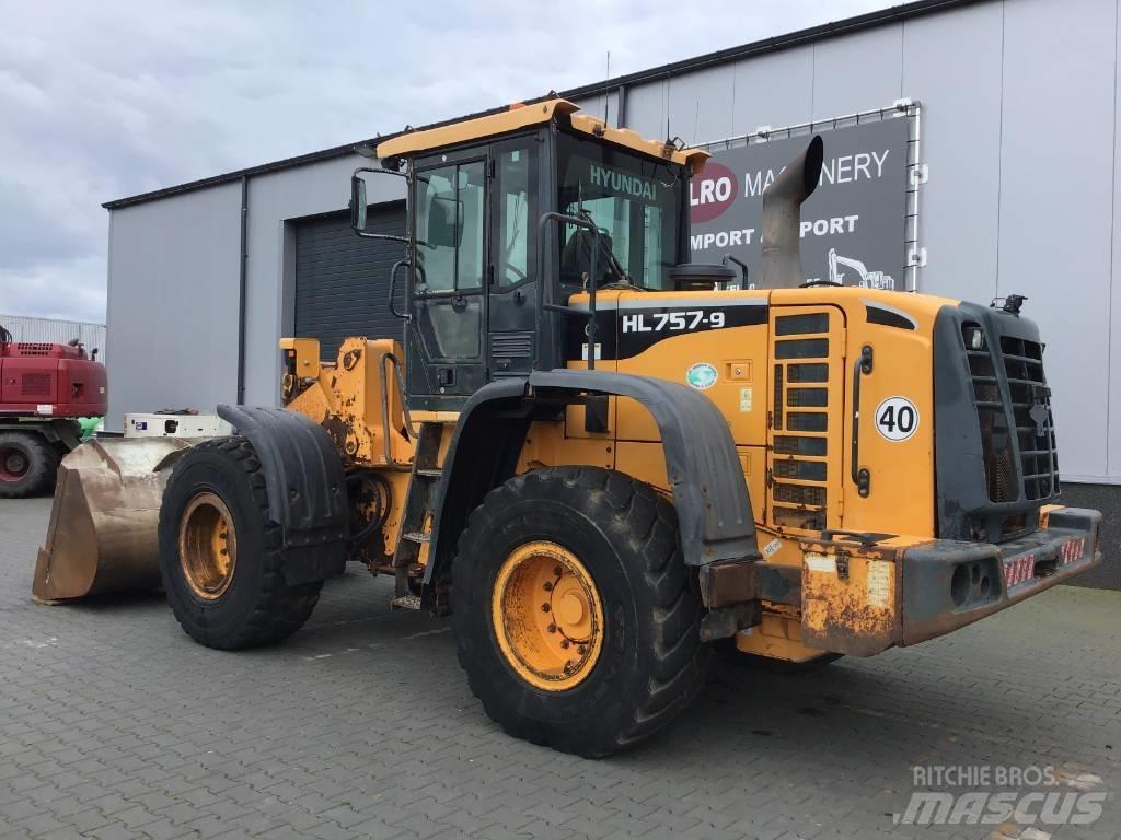 Hyundai HL 757-9 Carregadeiras de rodas