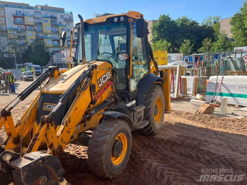 JCB 3 CX Escavadoras Midi 7t - 12t