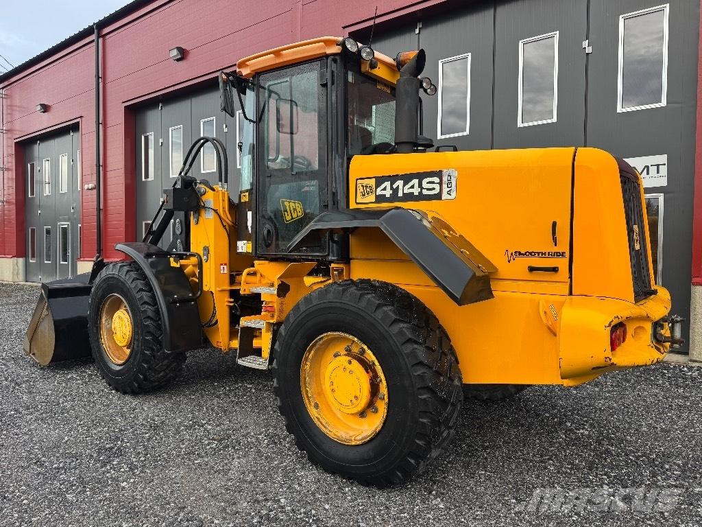 JCB 414 S  4153h 8,9t Carregadeiras de rodas