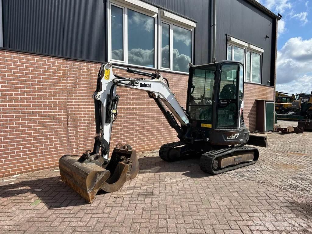 Bobcat E27 Miniescavadeiras