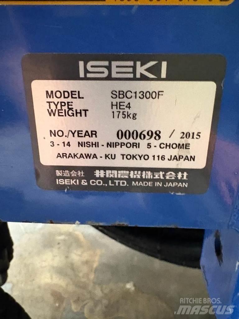 Iseki SF450 Corta-Relvas Riders