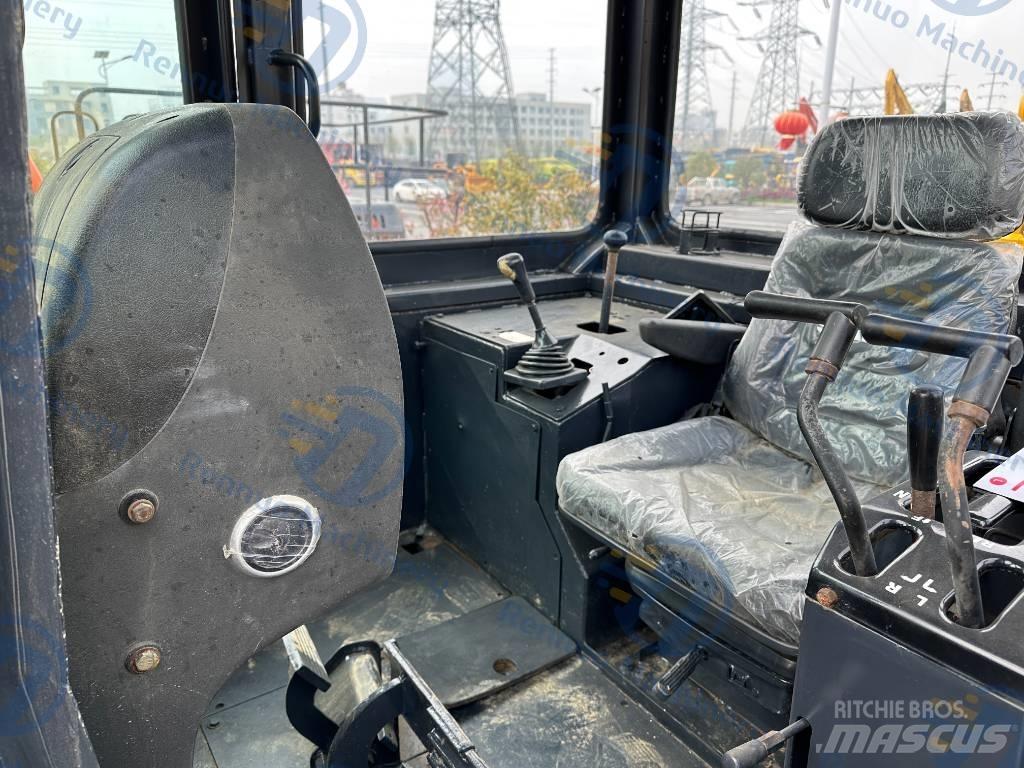 Shantui SD 32 Dozers - Tratores rastos
