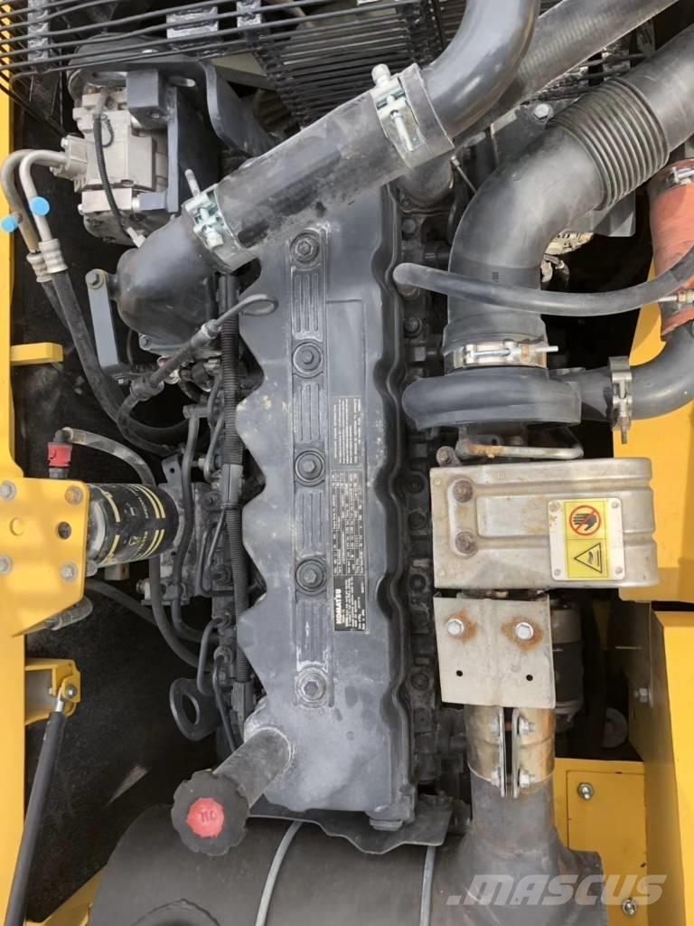 Komatsu 210LC-8 Escavadeiras de esteiras