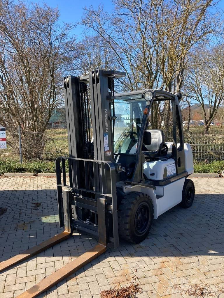Nissan YG1D2A32Q Empilhadores Diesel