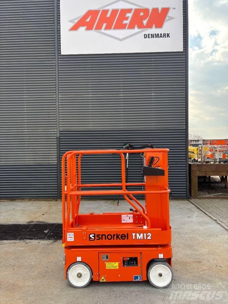 Snorkel TM 12 Plataformas de Mastro Vertical