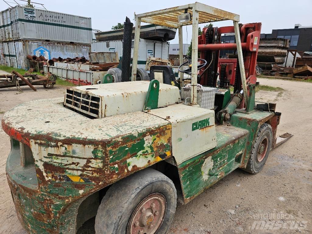 Clark DPH 70 Empilhadores Diesel