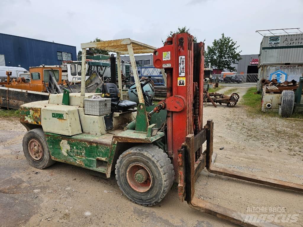 Clark DPH 70 Empilhadores Diesel