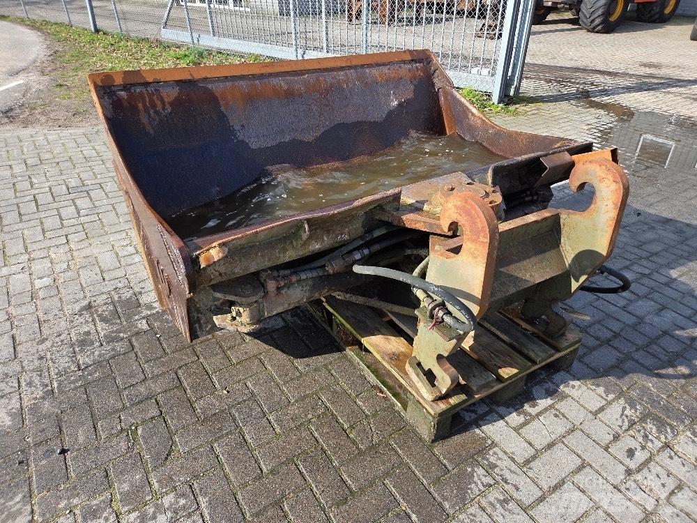 Beco Tilt bucket Baldes