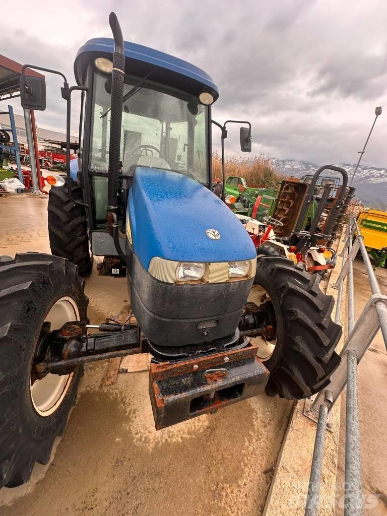 New Holland TD 5040 Tratores Agrícolas usados