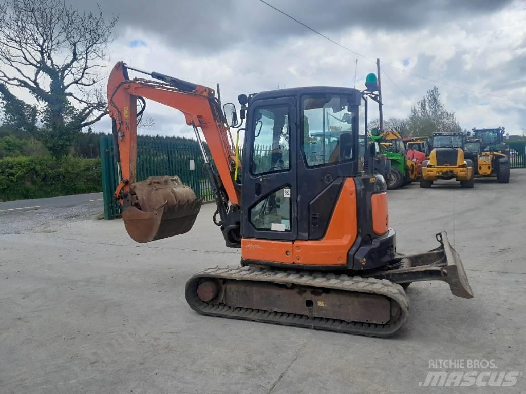 Hitachi ZX 40 Miniescavadeiras
