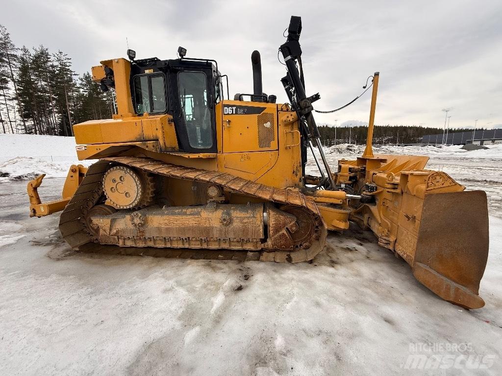 CAT D 6 T LGP Dozers - Tratores rastos