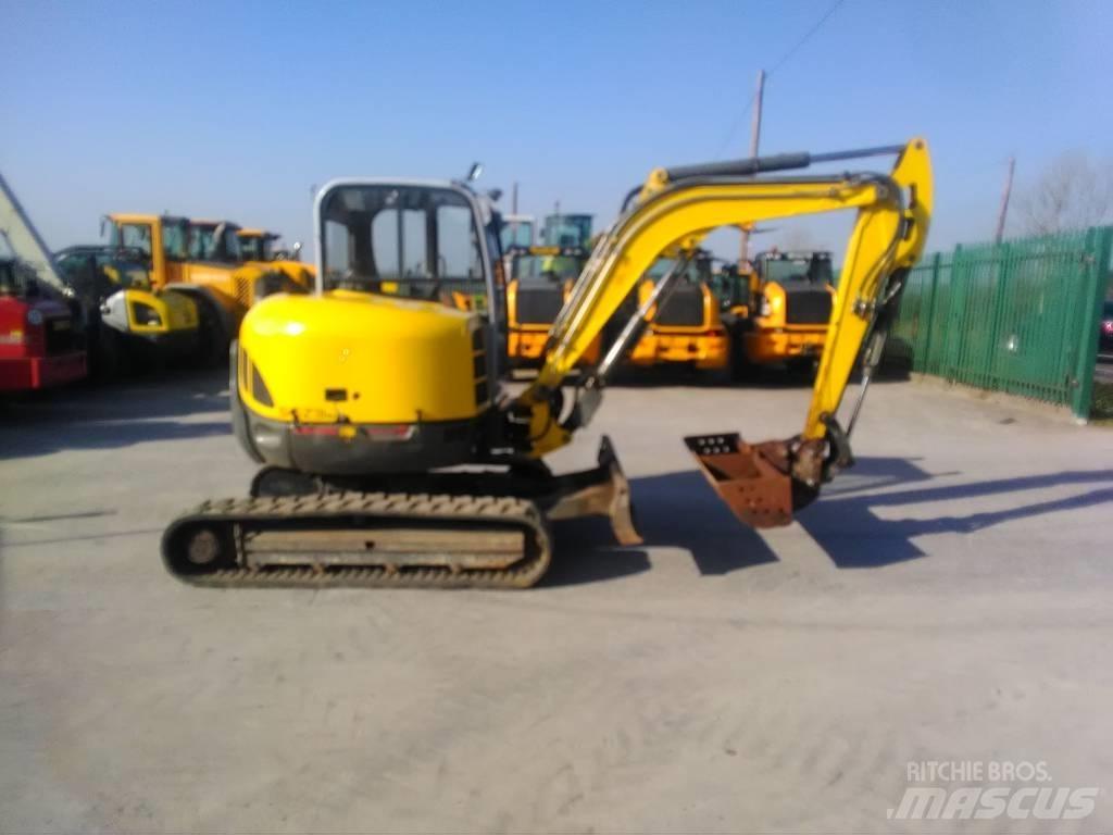 Wacker Neuson 50 Z3 Miniescavadeiras