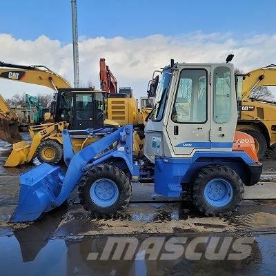 Hitachi LX 20-7 Carregadeiras de rodas