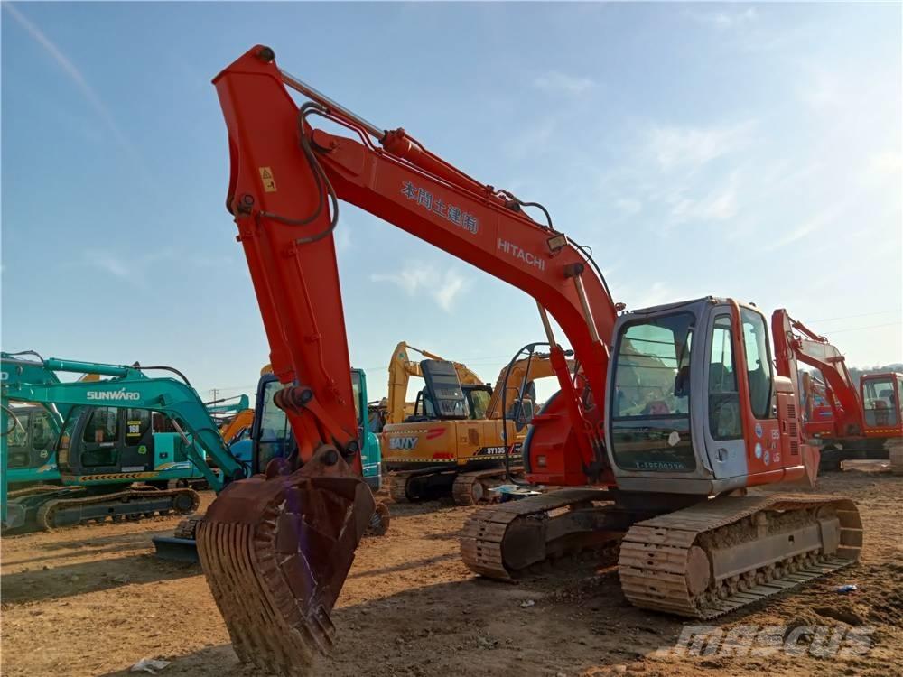 Hitachi ZX135US Escavadeiras de esteiras