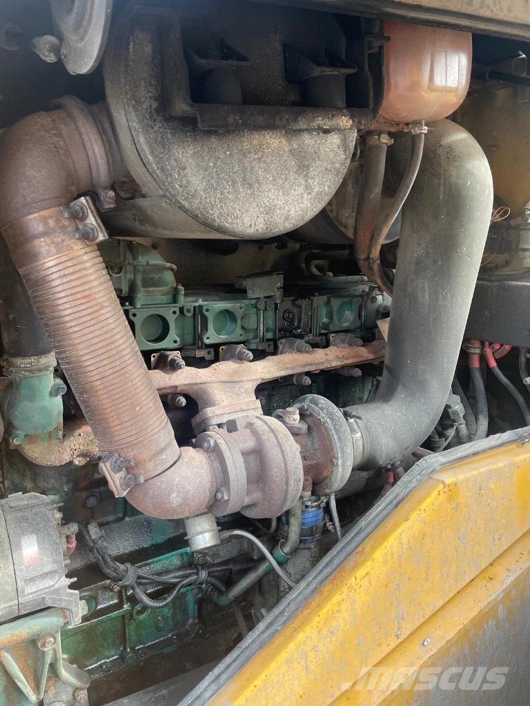 Volvo L120E Carregadeiras de rodas
