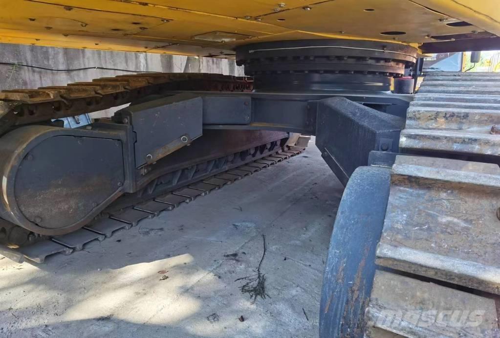 Komatsu PC 450 Escavadeiras de esteiras