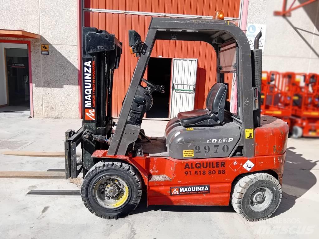Manitou CD 25 P Empilhadores Diesel