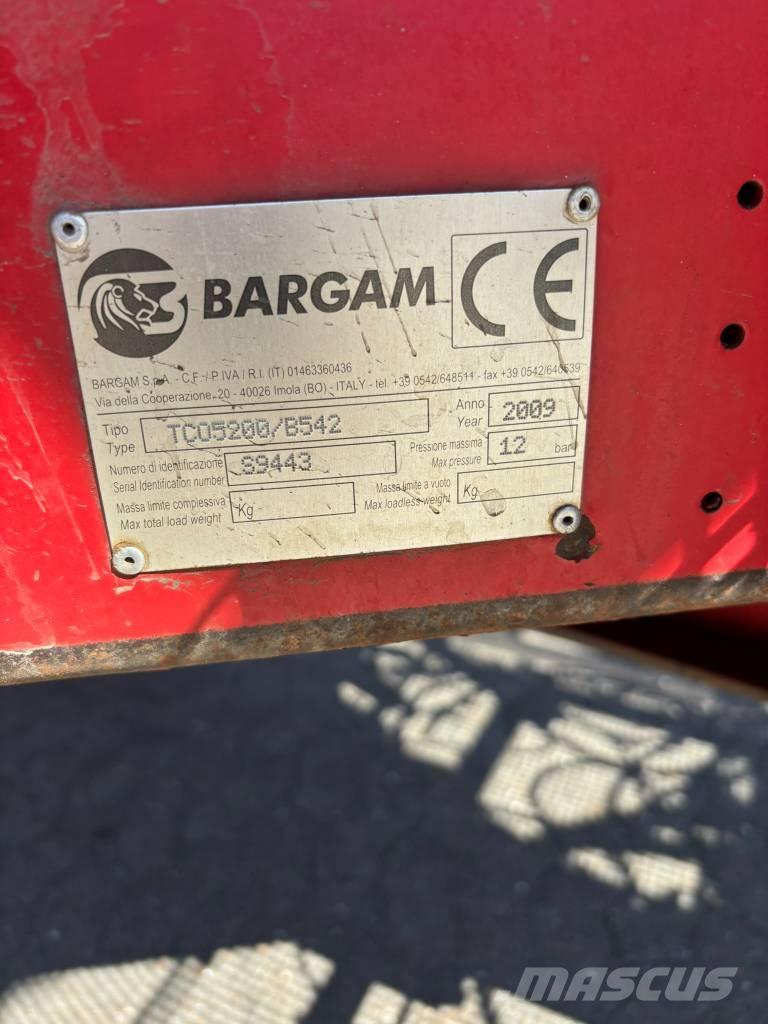 Bargam 5200 Compact Pulverizadores rebocados