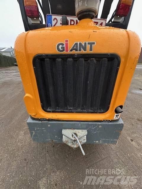 GiANT G2200 HD Carregadeiras de rodas