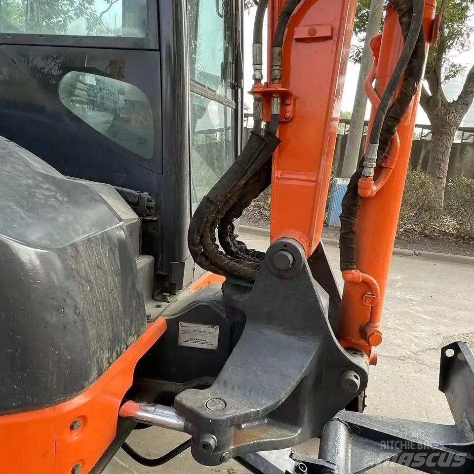 Hitachi ZX50 Miniescavadeiras