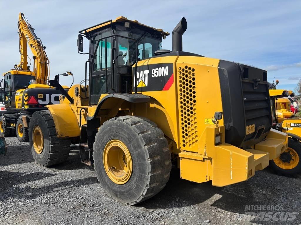 CAT 950M Carregadeiras de rodas