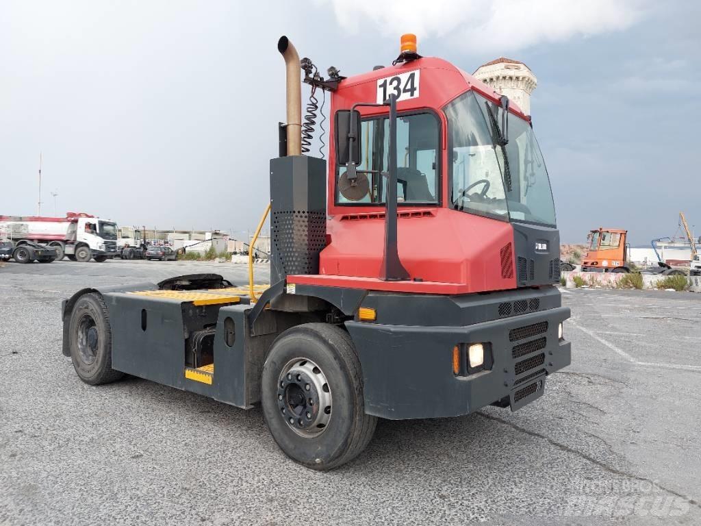 Kalmar T2 Tractores terminais