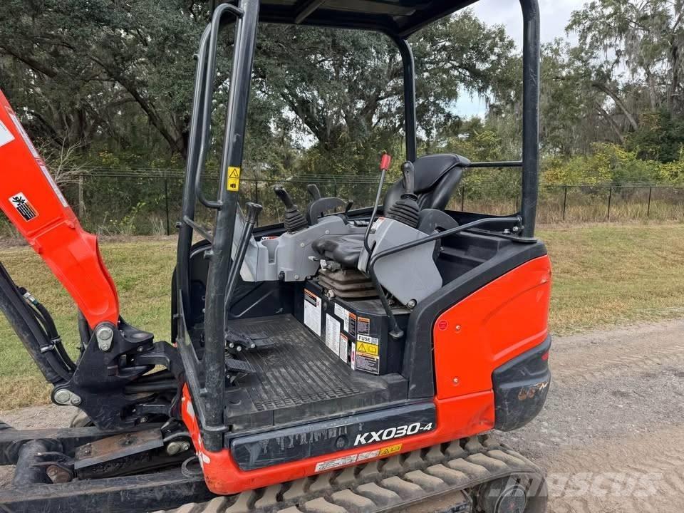 Kubota KX 030-4 Miniescavadeiras