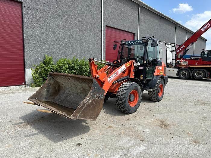 Kubota R065 Carregadeiras de rodas