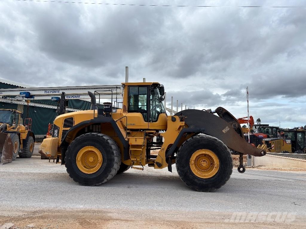 Volvo L 250 G Carregadeiras de rodas