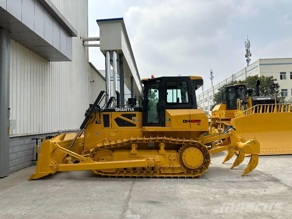 Shantui DH17 Dozers - Tratores rastos