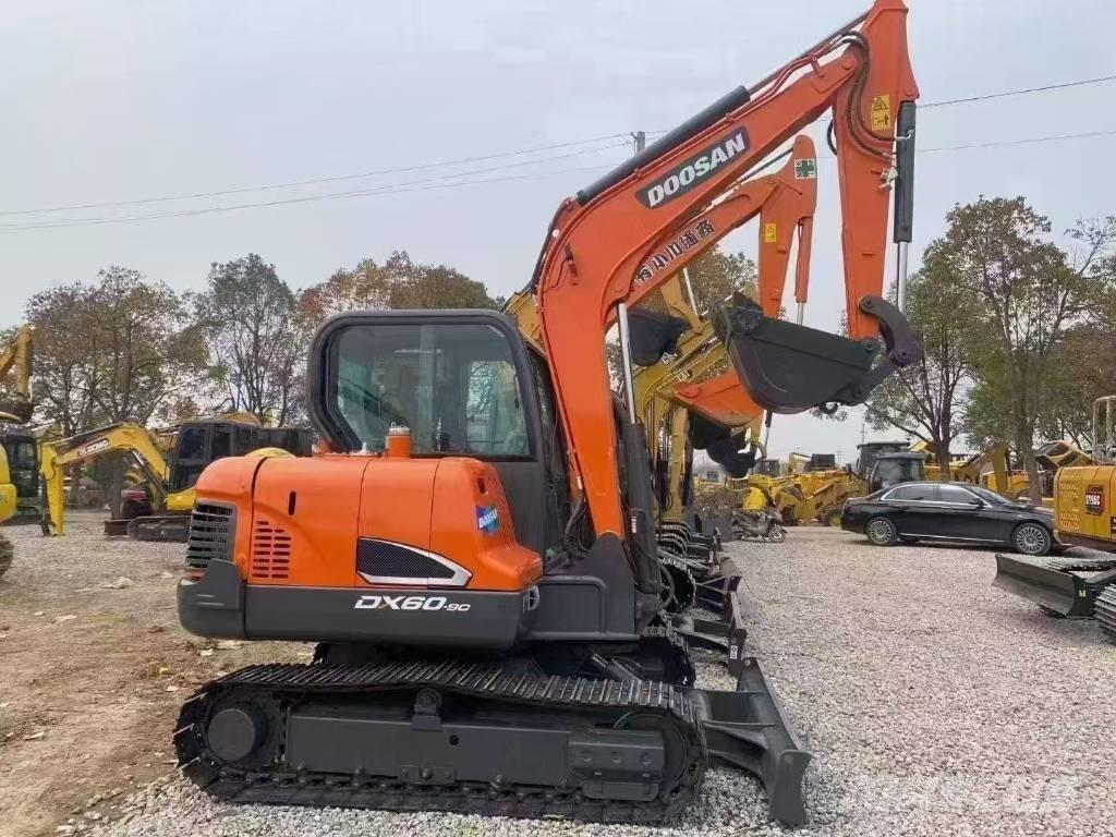 Doosan DX 60 Escavadeiras de esteiras