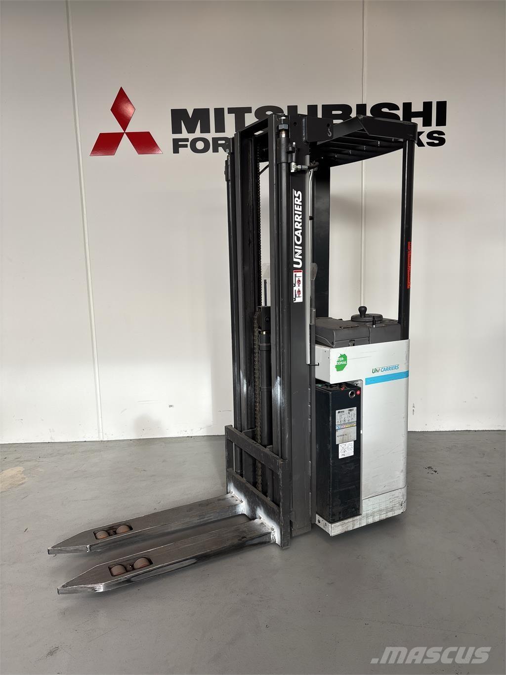 Atlet A160 Self propelled stackers