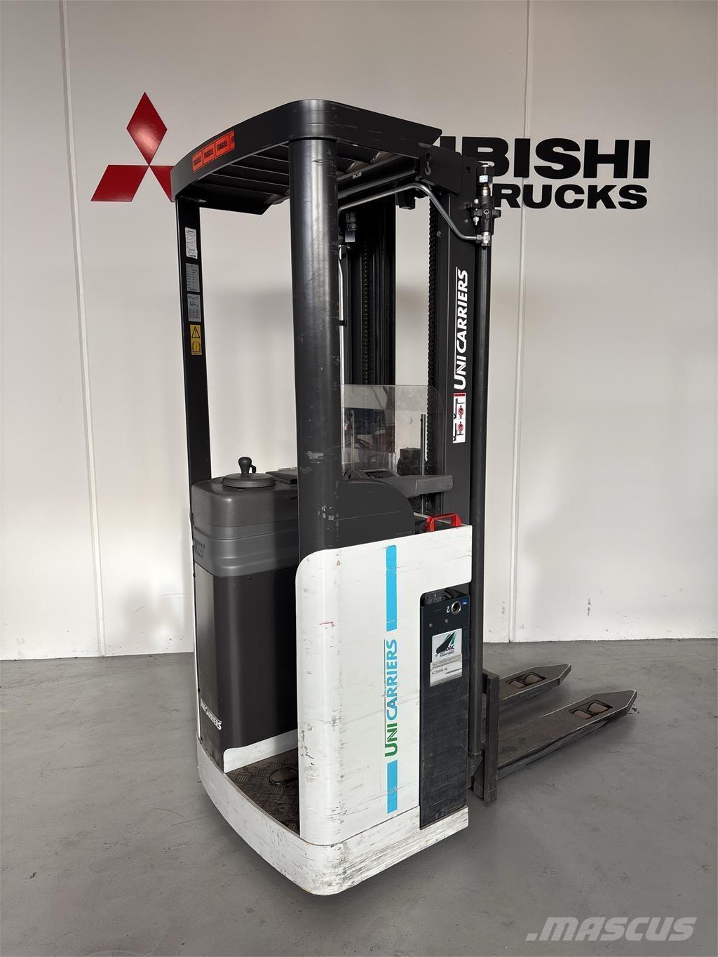 Atlet A160 Self propelled stackers