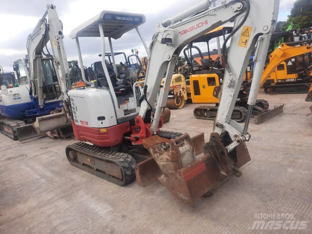 Takeuchi TB23R Miniescavadeiras