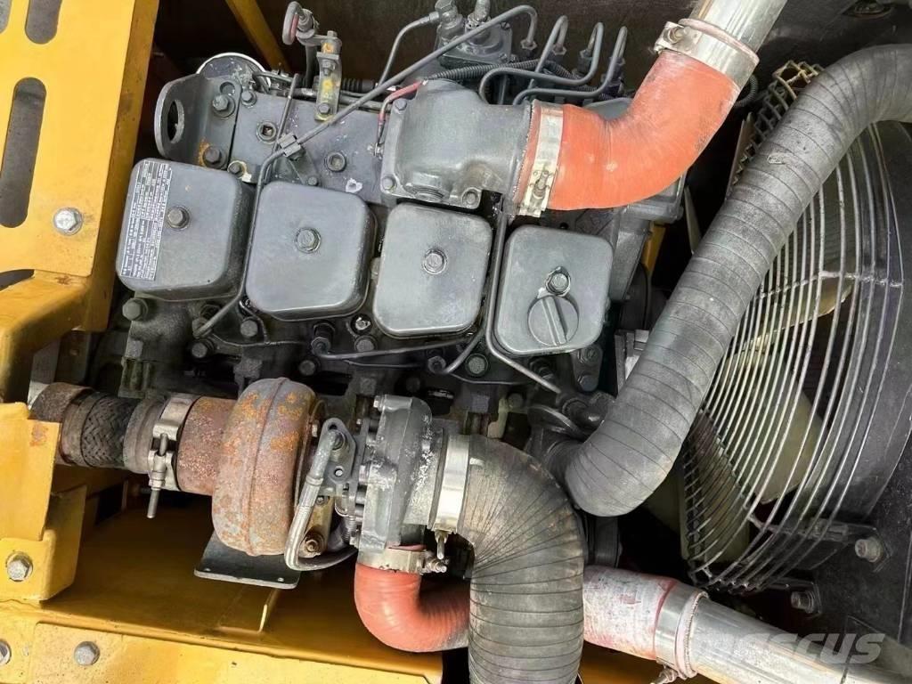 XCMG XE 150 D Escavadoras Midi 7t - 12t